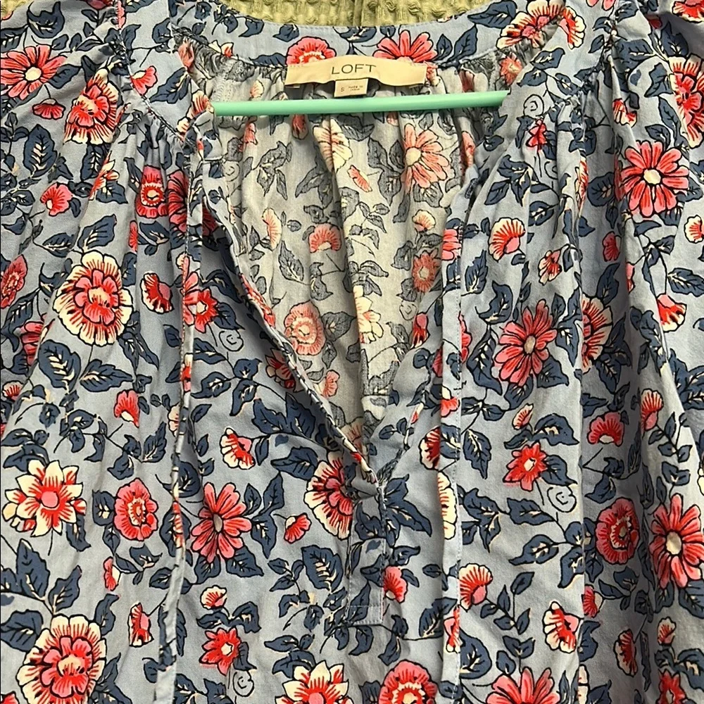LOFT Blue and Red Puff Sleeve Tie Front Blouse